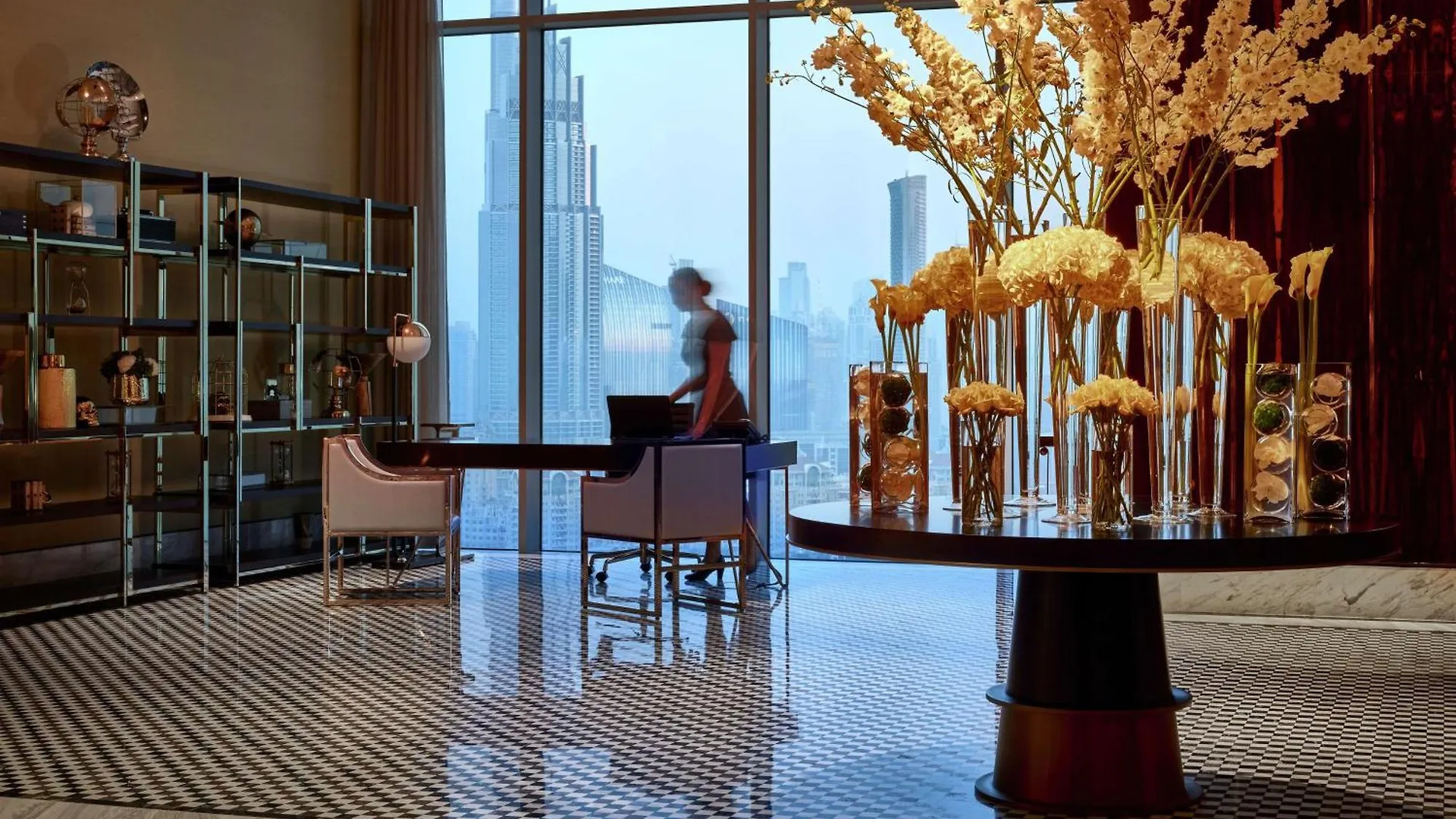 Waldorf Astoria Dubai International Financial Centre Hotel 5*,  United Arab Emirates