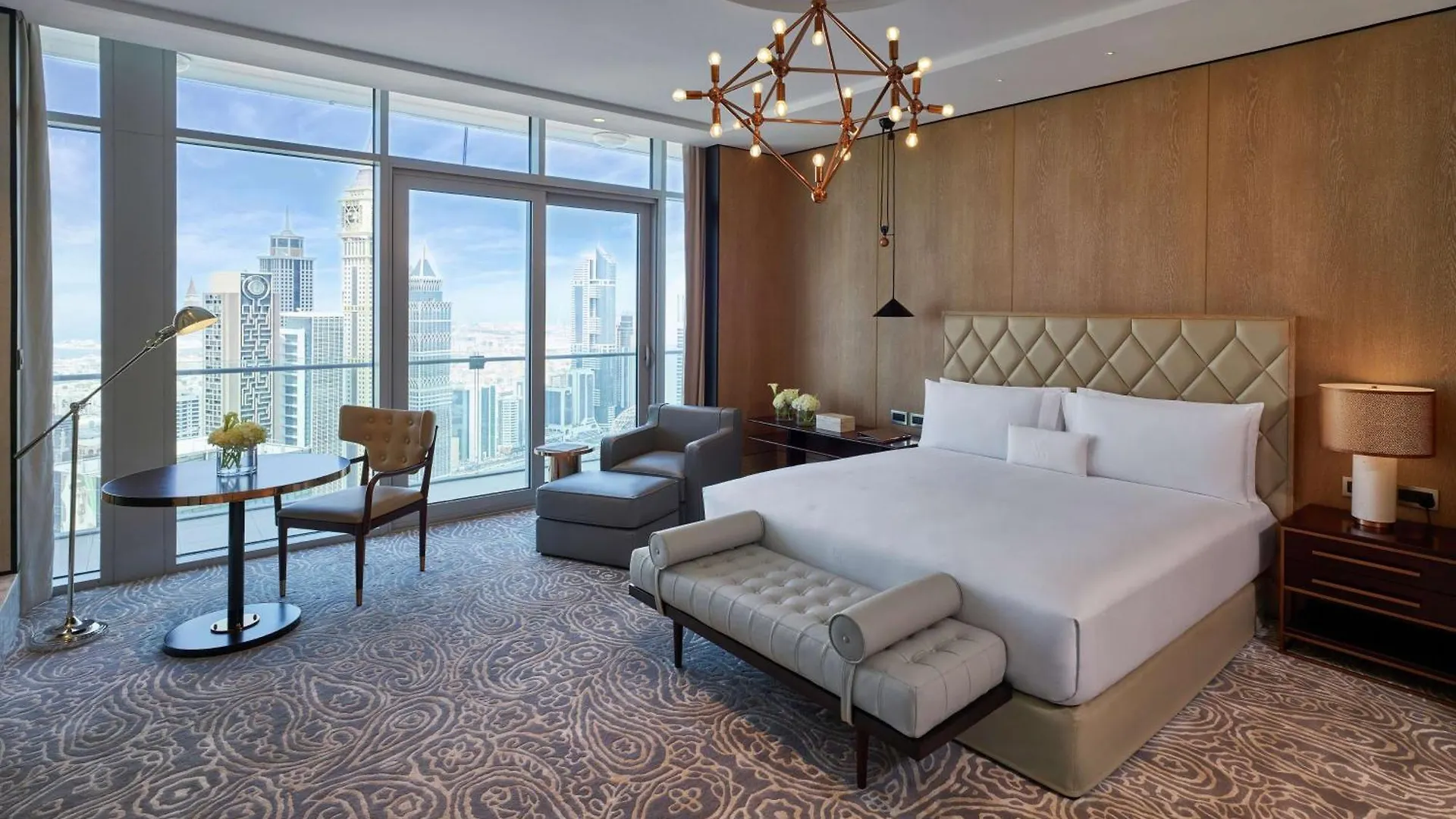 מלון Waldorf Astoria Dubai International Financial Centre 5*,