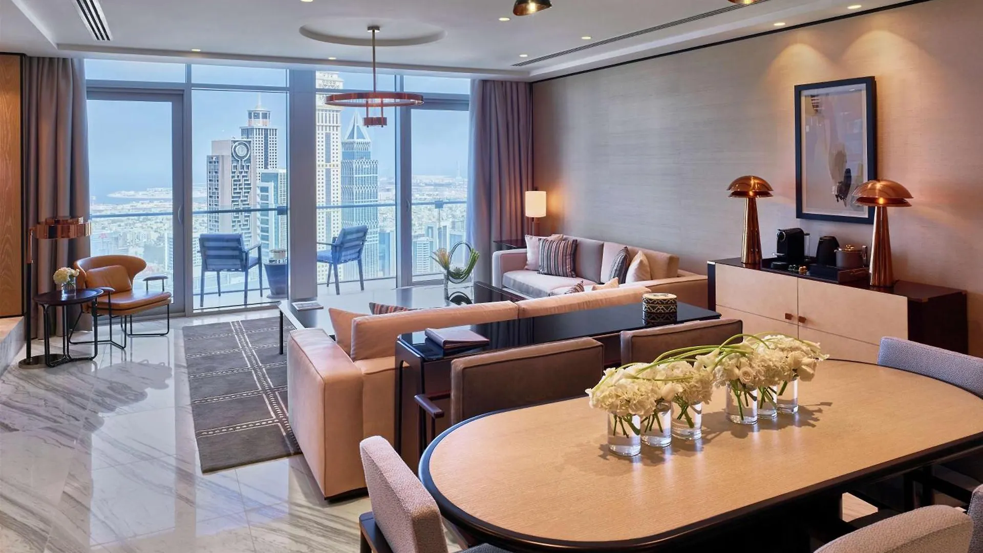מלון Waldorf Astoria Dubai International Financial Centre איחוד האמירויות הערביות